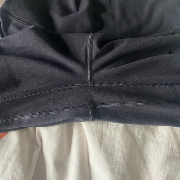 (SOLD) Lululemon Aligns 28” - Picture 3 of 5